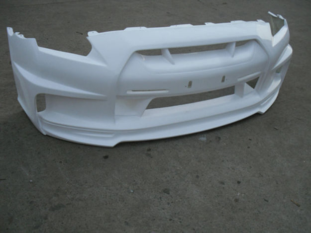 Picture of R35 GTR Wald Type 2 Front Bumper
